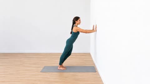 Plancha en la pared con rodilla
